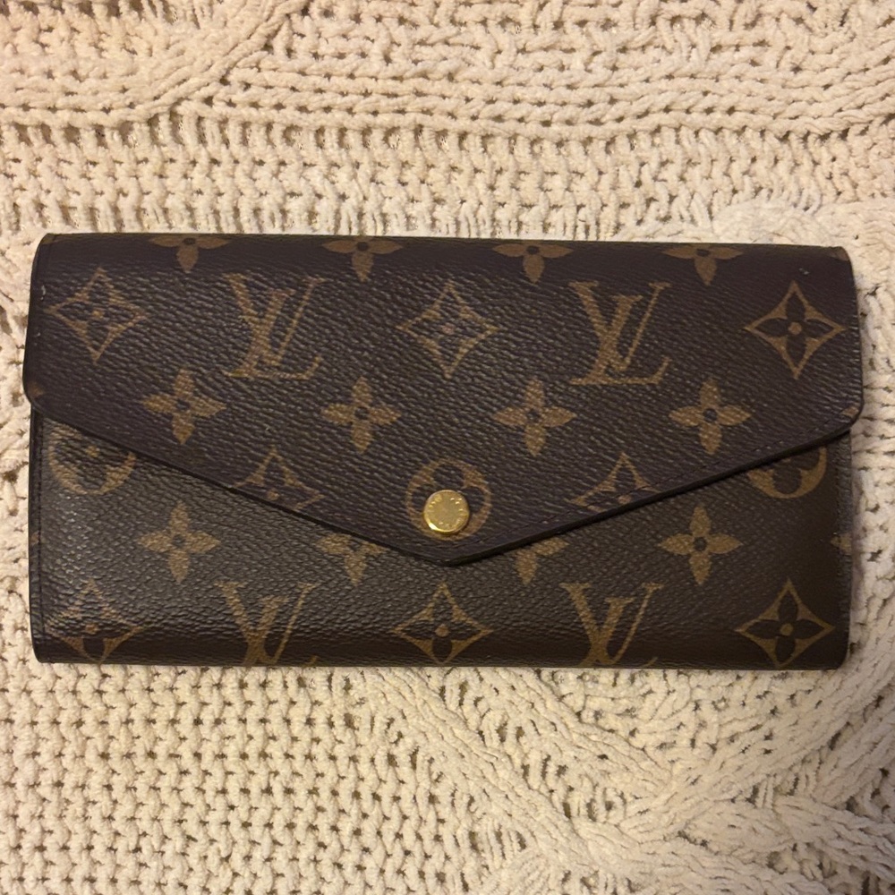 Louis Vuitton Classic Monogram Wallet